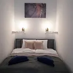 Gold\'N Marble Studio